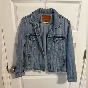 Lucky Brand cropped denim jacket